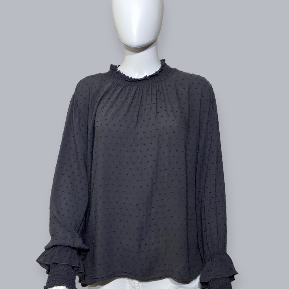 A Dip Of Darling Gray “Finn” Shirt. Size: XXXL. NEVER WORN.